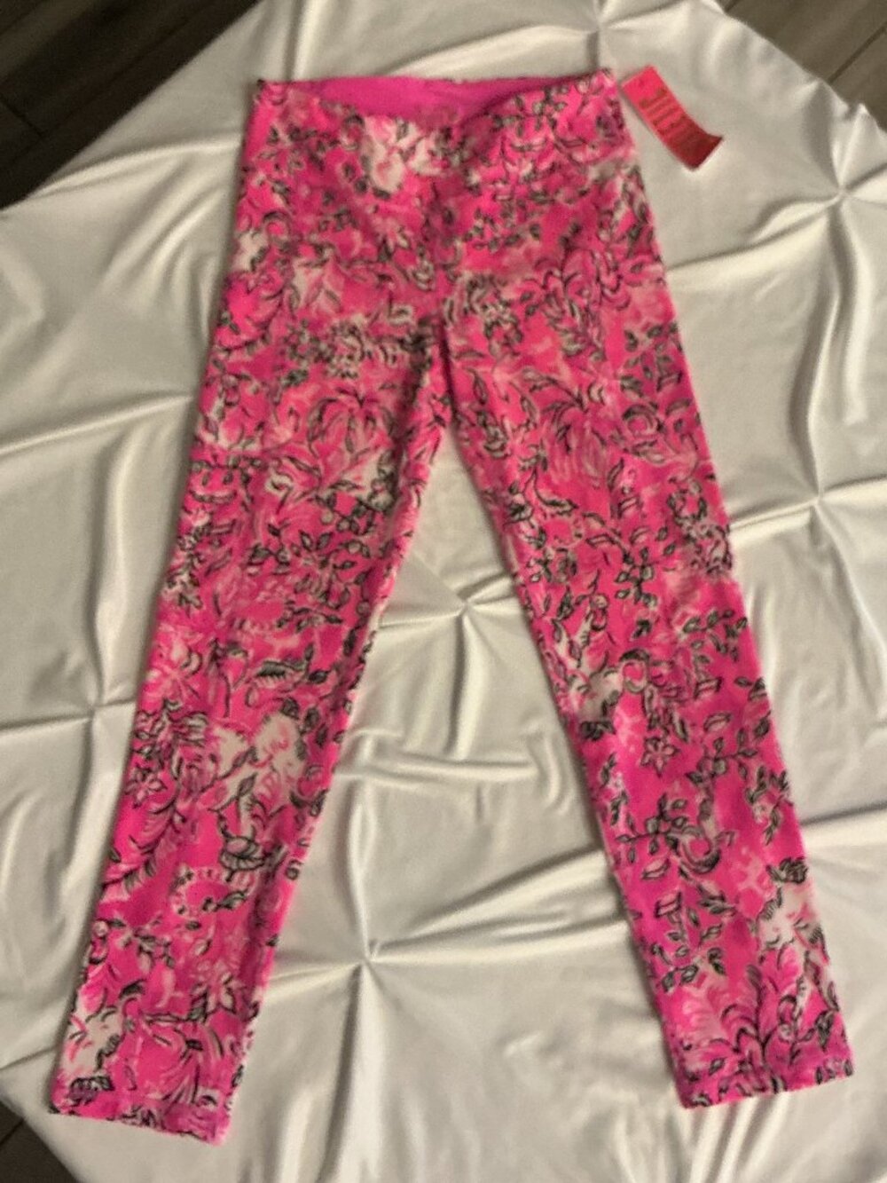 Lily Pulitzer Luxetic Leggings - Picture 2 of 8
